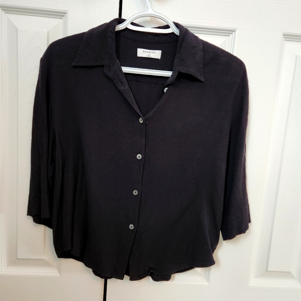 Aritzia Babaton Blouse